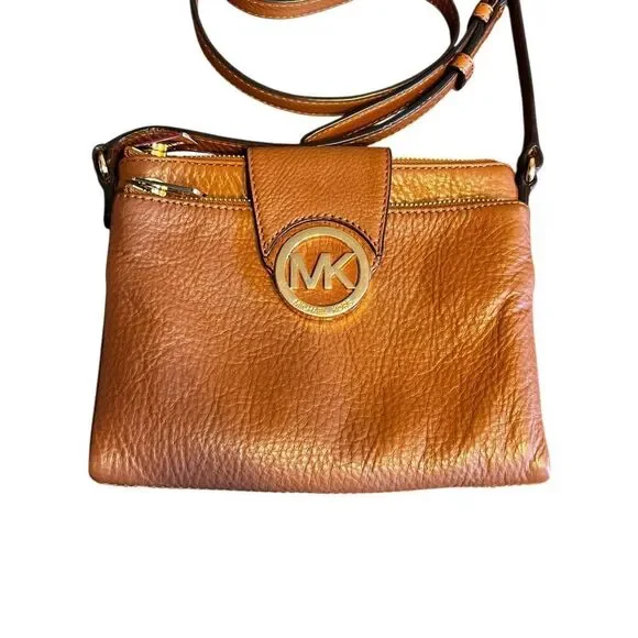Michael Kors Fulton Brown Leather Small flap Crossbody Purse wallet - Picture 2 of 9